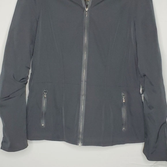 St. John SoCa Moto Style Jacket Size M Zipper Details Lined Structured Office - Picture 4 of 15
